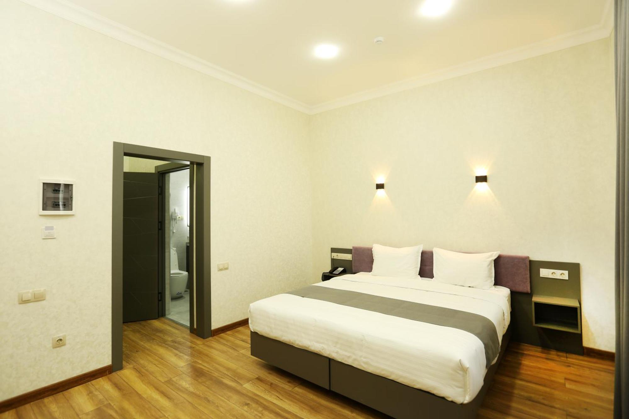 Parklane Hotel Taszkent Zewnętrze zdjęcie